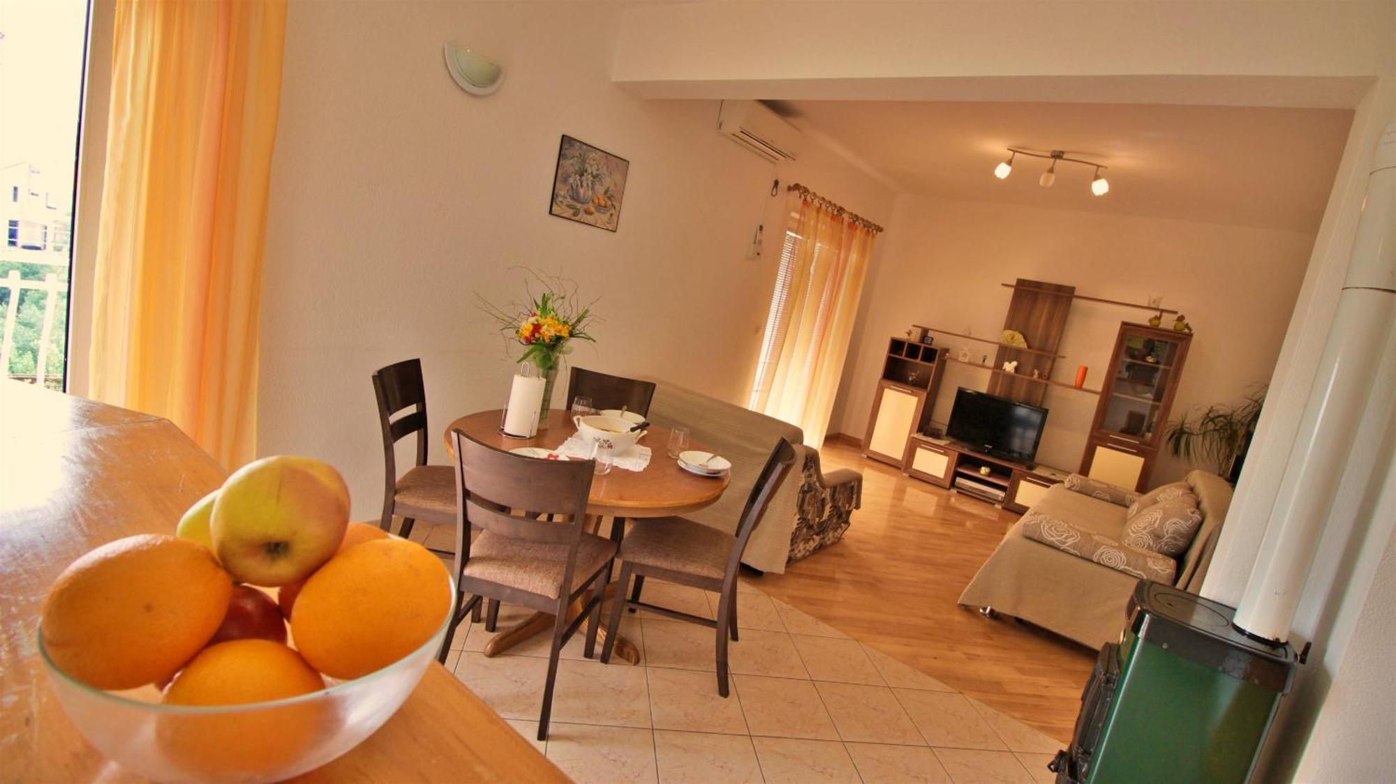Apartments Marusic Omiš Exterior foto